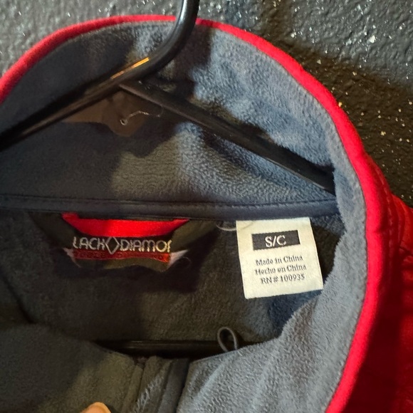 Black Diamond Red Lightweight Rain Jacket with Fleece Line - Picture 3 of 5